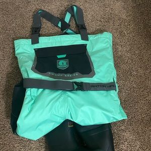 NWOT Gator Waders Small 8